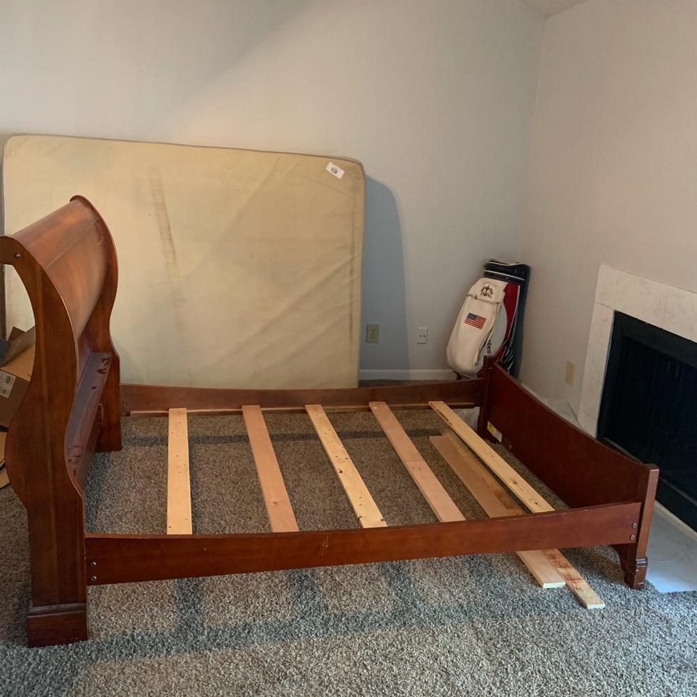 Full size solid wood easy assembly